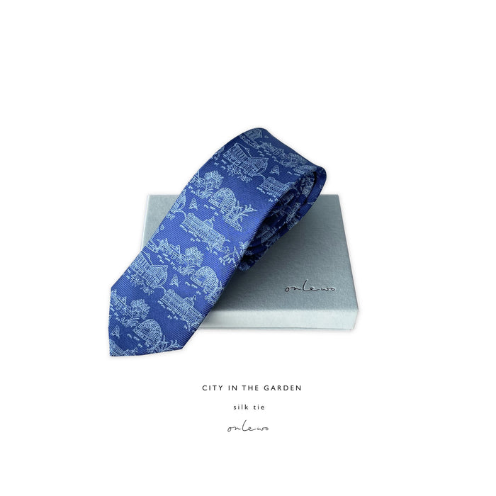 'CITY IN THE GARDEN & DOWNTOWN' Silk Tie & Pocket Square Gift Set